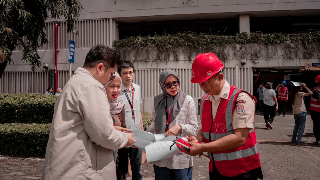 AI Credits 한도 초과 정책을 논의하는 팀 미팅 이미지