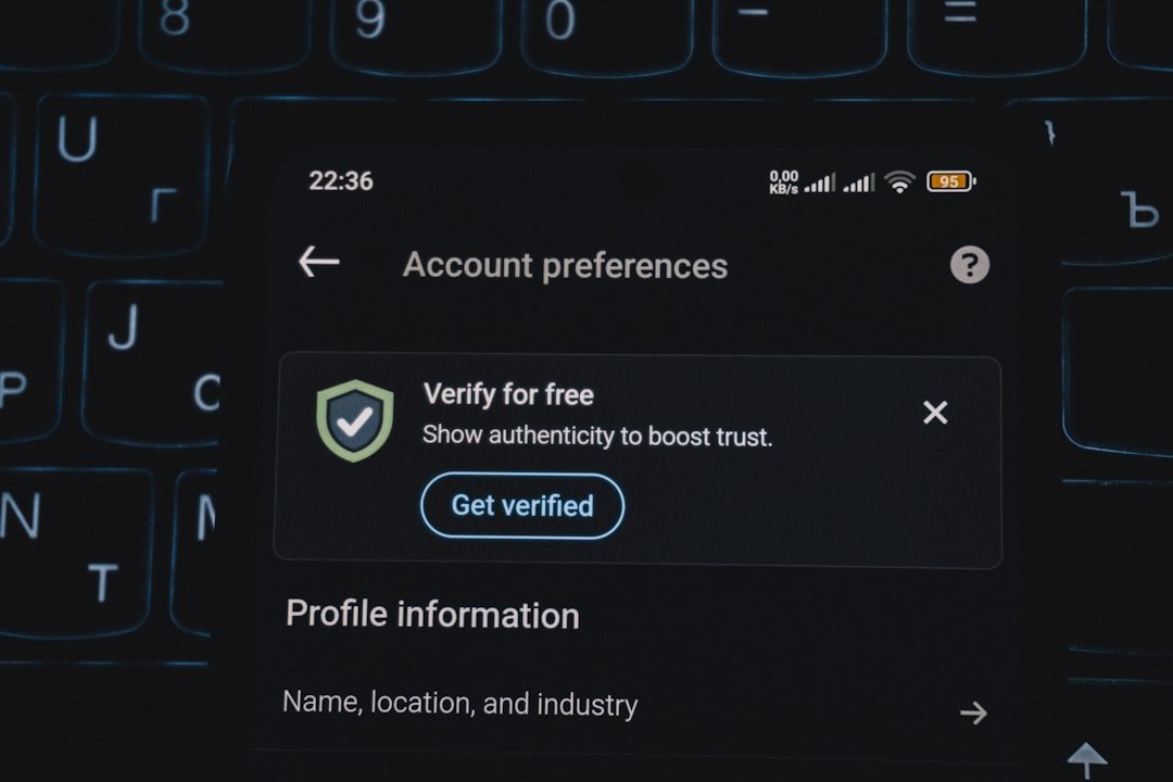 Privacy Pass 익명 토큰 표준의 추상 이미지 — 사용자 추적 없는 봇 차단