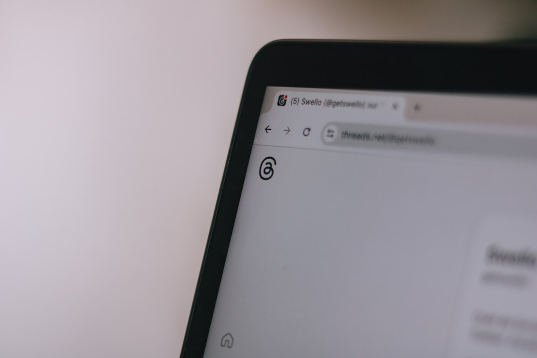 Crest — MacBook 노치를 스마트 허브로 — 시스템 통계·번역·캘린더 한 번에