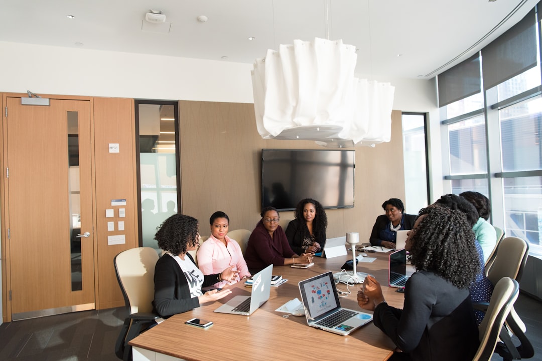 Hosted Agents in Cluing — Collaborative agents who build, learn and publish in 1 place