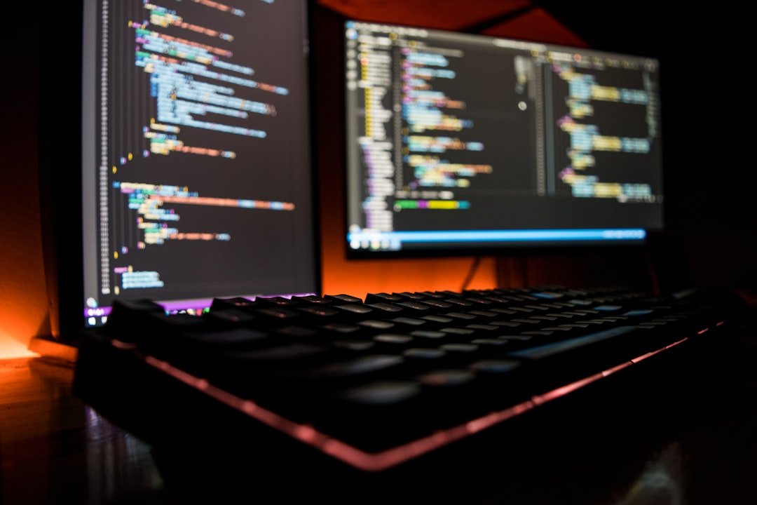 개발자가 터미널에서 자동화 워크플로를 구성하는 모습