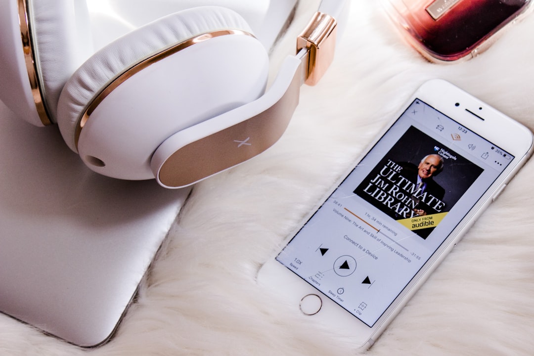 Parasocial — The podcast player for sharing